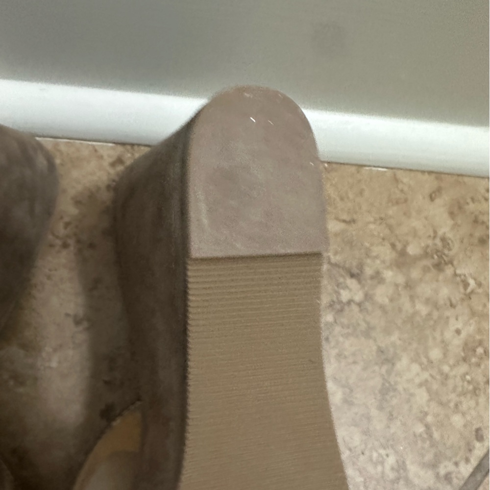 VVGUC Coach Wedges - Picture 7 of 10